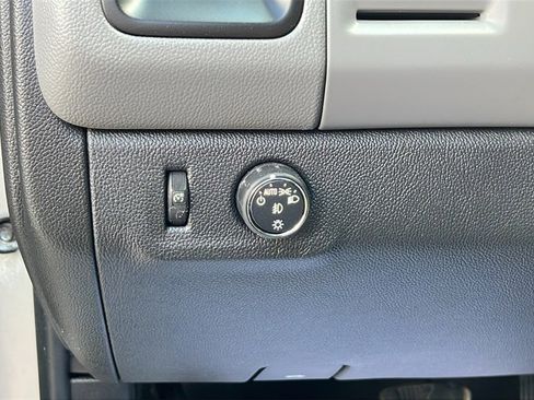 Used 2015 Chevrolet Colorado LT image 15