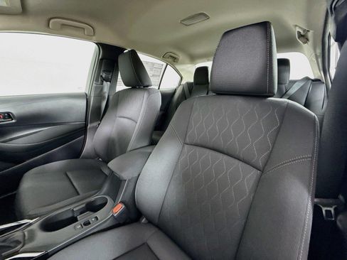 New 2026 Toyota Corolla LE w/ LE Premium Package FWD image 3