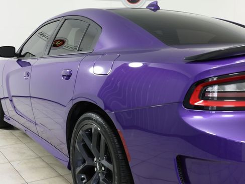 Used 2019 Dodge Charger R/T w/ Blacktop Package RWD image 41