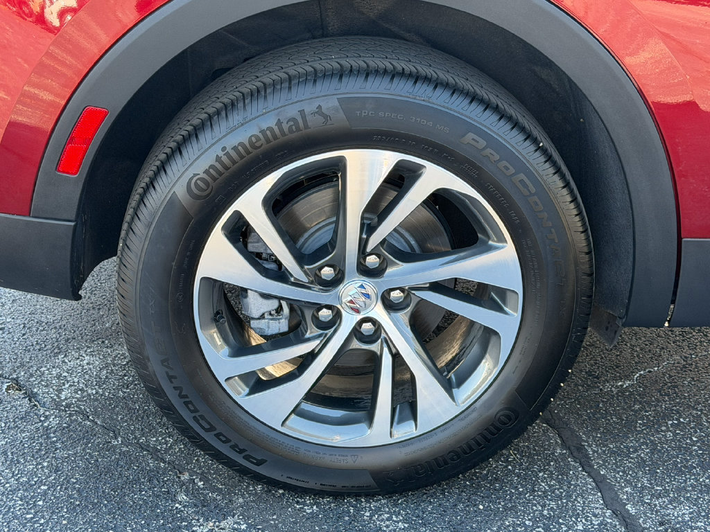 Used 2023 Buick Envision Essence AWD/4WD image 13