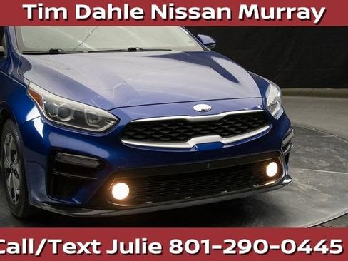 Used 2020 Kia Forte LXS FWD image 4