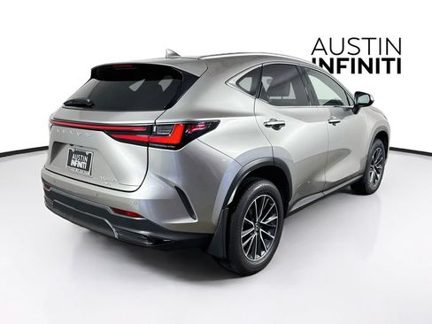 Used 2025 Lexus NX 350h AWD image 7