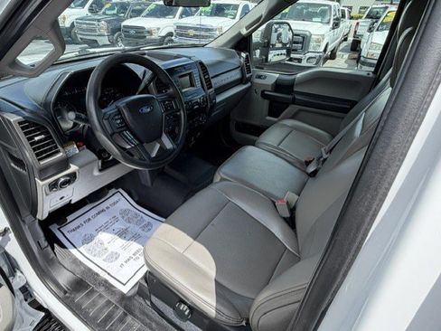 Used 2019 Ford F250 XL w/ Power Equipment Group AWD/4WD image 15