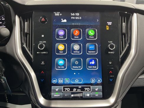 Used 2024 Subaru Outback Premium image 21