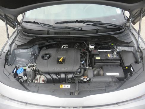 Used 2023 Kia Soul LX w/ LX Technology Package FWD image 36