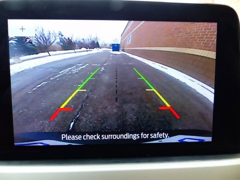 Used 2020 Ford Escape SE image 31