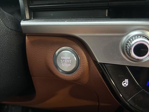 Used 2024 Kia Telluride EX X-Line AWD/4WD image 23
