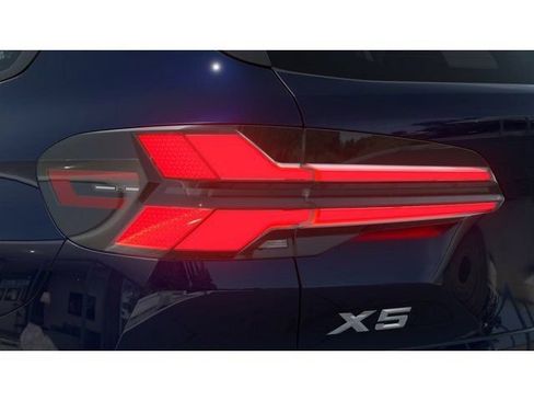 New 2026 BMW X5 xDrive50e w/ Executive Package AWD/4WD image 8