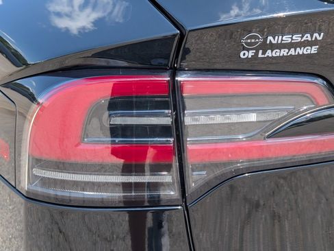 Used 2022 Tesla Model X Plaid AWD/4WD image 13