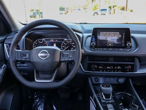 New 2026 Nissan Rogue SV image 22