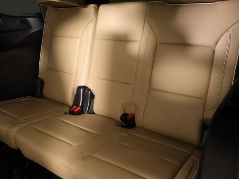 Used 2023 Chevrolet Tahoe Premier image 13