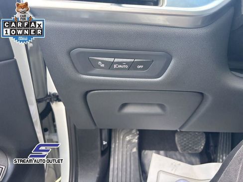 Used 2025 BMW X5 xDrive50e image 29