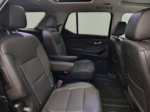 Used 2021 Chevrolet Traverse Premier w/ Redline Edition AWD/4WD image 30