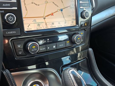 Used 2021 Nissan Maxima 3.5 SV w/ Floor Mat Group image 15