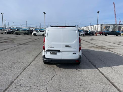 Used 2015 Ford Transit Connect XLT image 4