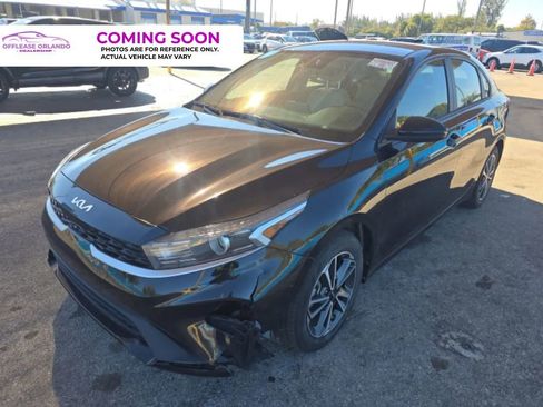 Used 2022 Kia Forte LXS image 1