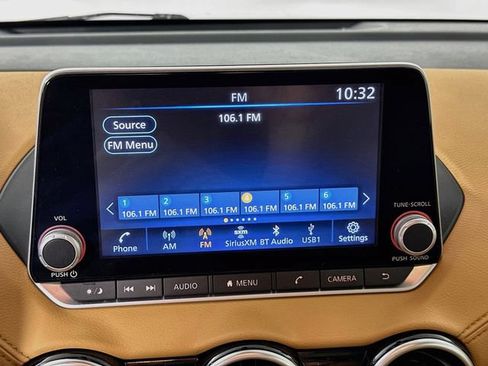 Used 2023 Nissan Sentra SV w/ SV Premium Package FWD image 12