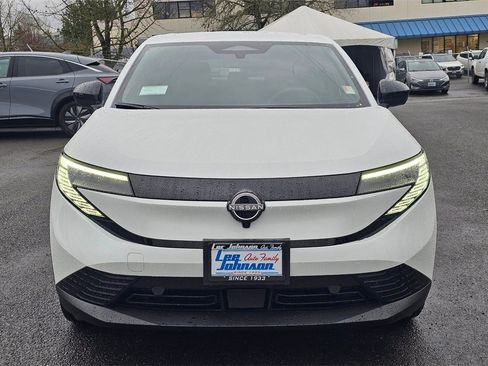 New 2026 Nissan Leaf image 2