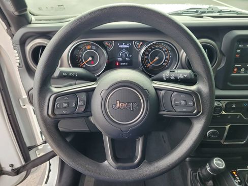 Used 2023 Jeep Wrangler Unlimited Sport AWD/4WD image 17