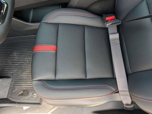 New 2026 Chevrolet Traverse RS w/ LPO, Floor Liner Package FWD image 11