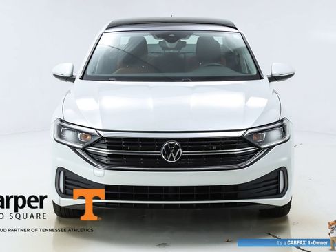 Used 2024 Volkswagen Jetta SEL image 16