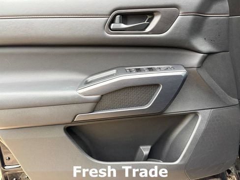 Used 2025 Nissan Pathfinder Rock Creek AWD/4WD image 14