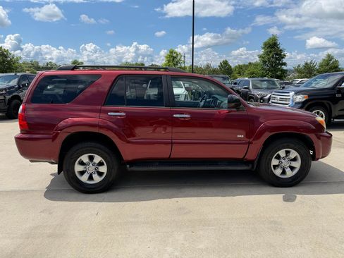 Used 2009 Toyota 4Runner SR5 RWD image 4