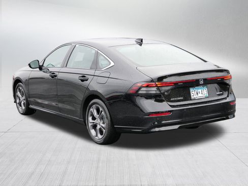 Certified 2025 Honda Accord EX-L image 5