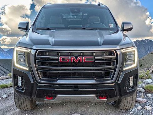 Used 2023 GMC Yukon AT4 w/ Max Trailering Package AWD/4WD image 9