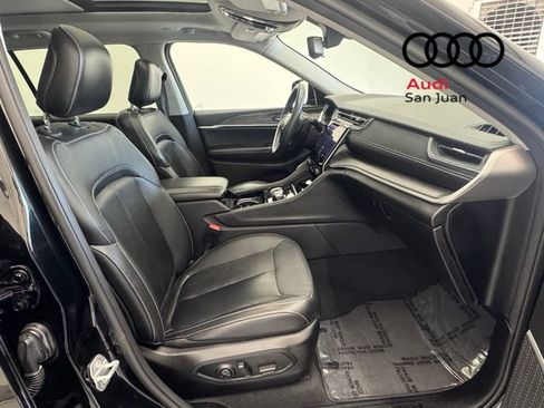 Used 2022 Jeep Grand Cherokee L Limited w/ Black Appearance Package RWD image 25