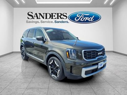 Used 2025 Kia Telluride S