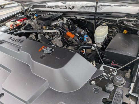 Used 2014 Chevrolet Silverado 2500 LT w/ Interior Plus Package AWD/4WD image 21