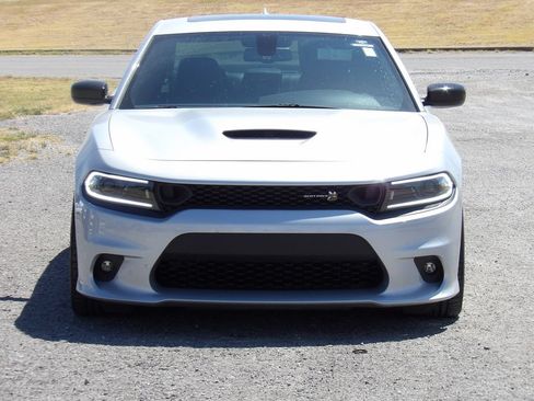 Used 2023 Dodge Charger Scat Pack w/ Plus Group RWD image 4