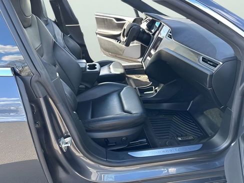 Used 2016 Tesla Model S 90D image 26