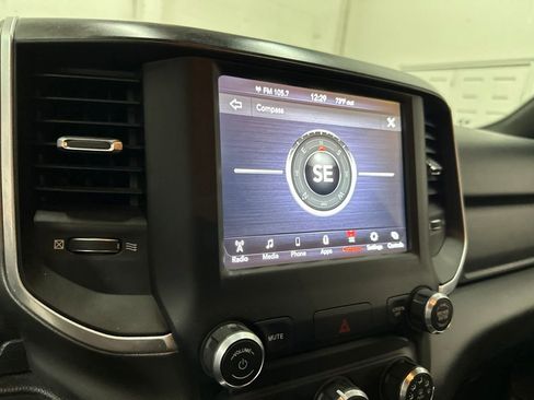 Used 2019 RAM 1500 Big Horn RWD image 36