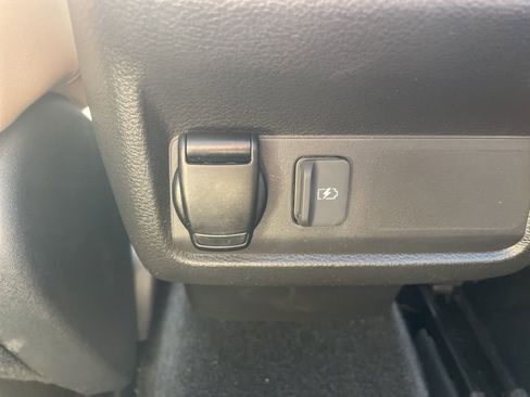 Used 2021 INFINITI QX50 Luxe w/ Cargo Package image 23