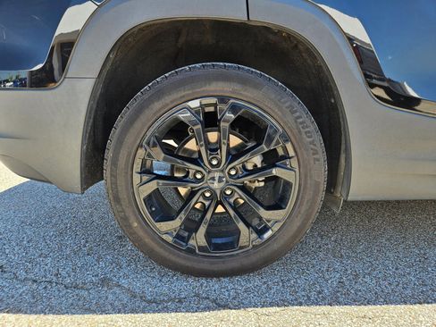 Used 2021 GMC Terrain SLT w/ Infotainment Package II FWD image 31