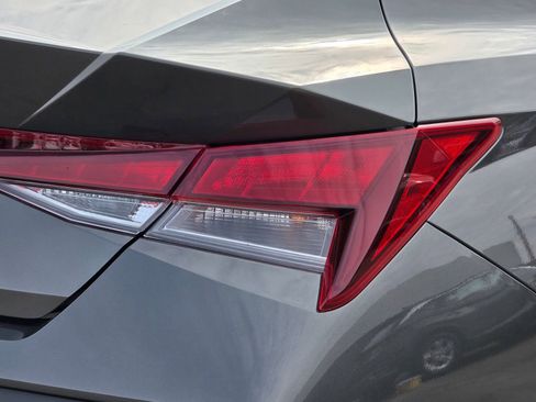 New 2026 Hyundai Elantra SE image 12