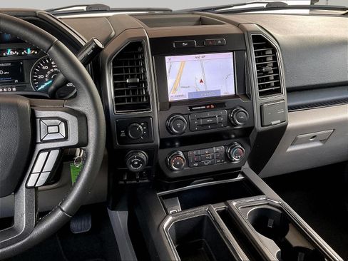 Used 2020 Ford F150 XLT w/ Equipment Group 302A Luxury AWD/4WD image 10