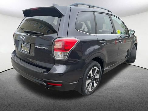 Used 2018 Subaru Forester 2.5i Limited AWD/4WD image 17