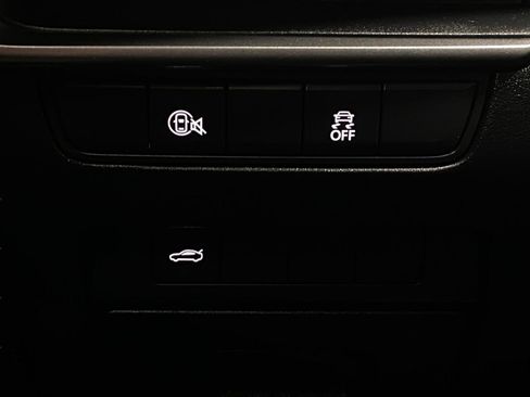 Used 2025 MAZDA MAZDA3 s FWD image 13
