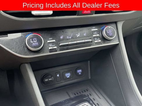 Used 2023 Hyundai Sonata SEL w/ Convenience Package FWD image 32