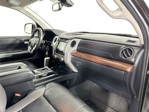 Used 2019 Toyota Tundra Limited image 29