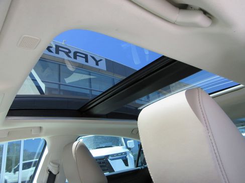 Used 2019 Lexus ES 350 w/ Accessory Package 2 FWD image 17