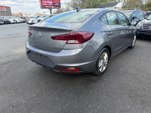 Used 2019 Hyundai Elantra SEL image 9