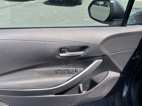 Used 2024 Toyota Corolla SE FWD image 3