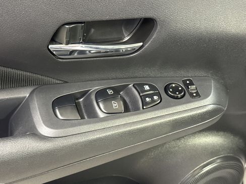 Used 2024 Nissan Kicks SV FWD image 26