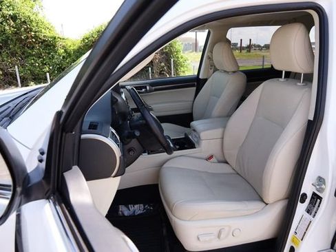 Used 2022 Lexus GX 460 Premium w/ Premium Package AWD/4WD image 10