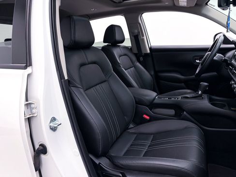 Used 2024 Honda HR-V EX-L image 36