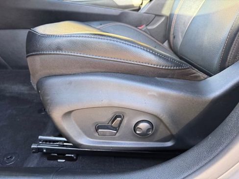 Used 2023 Jeep Compass Latitude w/ Sun and Sound Group image 18